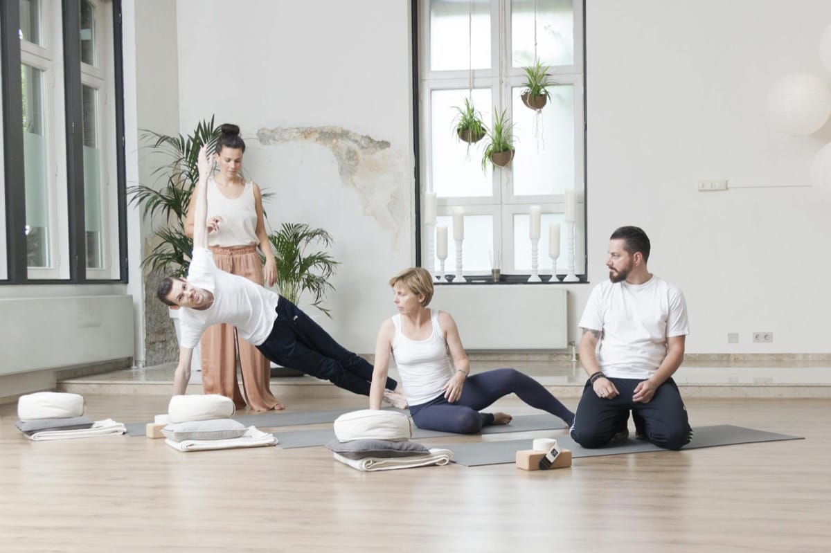Best Yoga Studios in Los Angelas