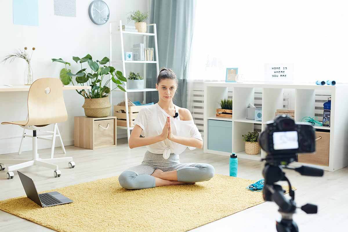 become a yoga instructor online