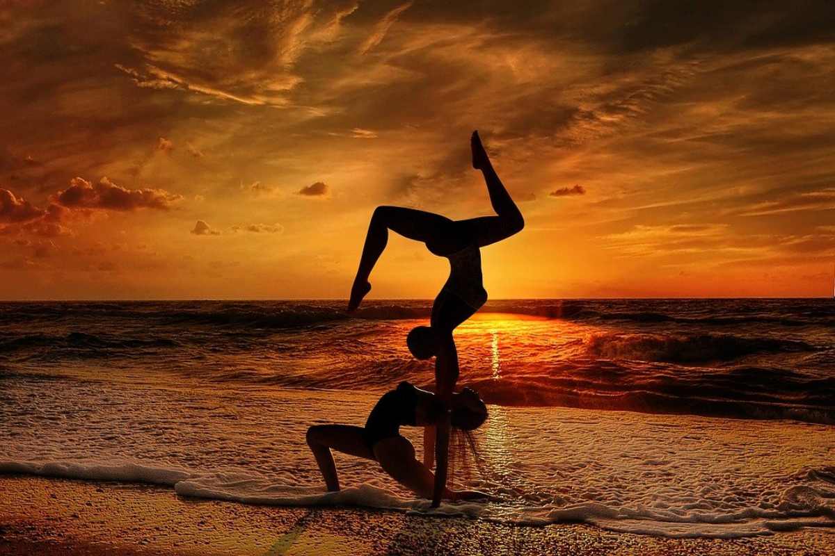 acro yoga for beginners