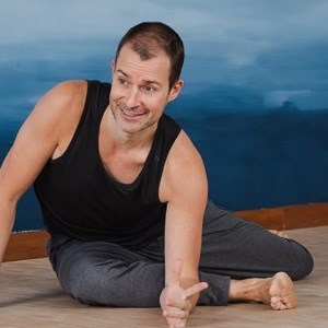 Tate Englund Functionall Yoga logo