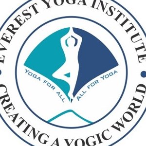 EVEREST YOGA &amp; PILATES INSTITUTE logo