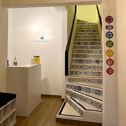 Escuela YeymiYoga logo