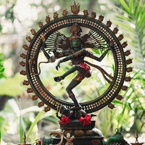 OMUNITY Meditation School logo